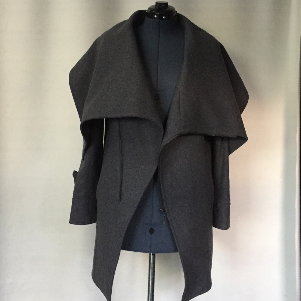 ONLY TRUE Collection Women's Wool Coat, Sz S/M - Picture 6 of 8